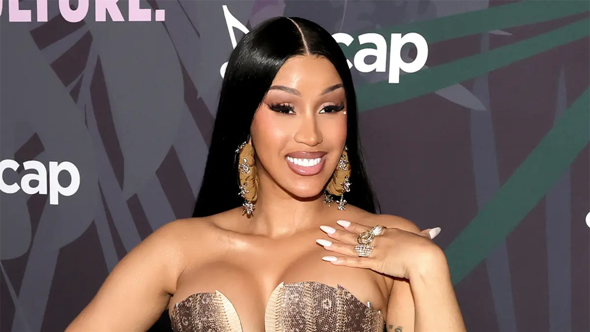 Cardi B.