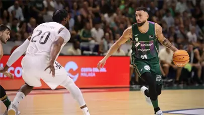 Duarte debuta con Unicaja y consigue un triunfo en la Intercontinental