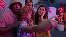 Apple revoluciona las selfies con la nueva cámara frontal de los iPhone 17