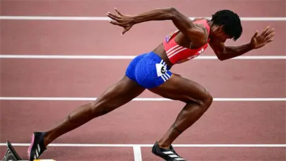 Marileidy Paulino gana medalla de plata en los 400 metros del Mundial de Atletismo