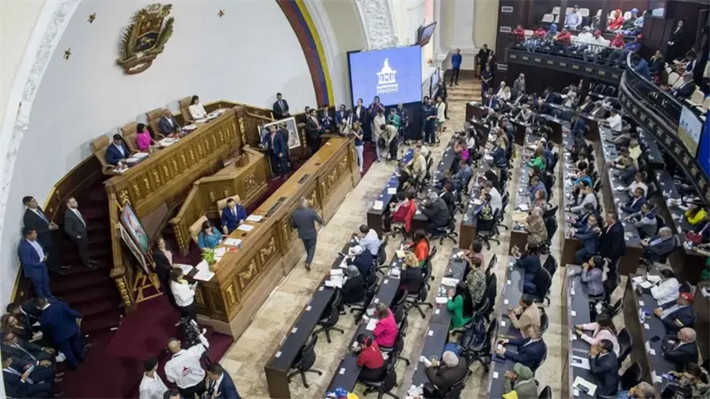 Parlamento de Venezuela aprueba en primera discusión un proyecto de cooperación con Rusia