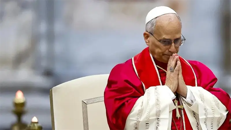 El papa insta a fomentar el protagonismo de las familias en la vida social y política