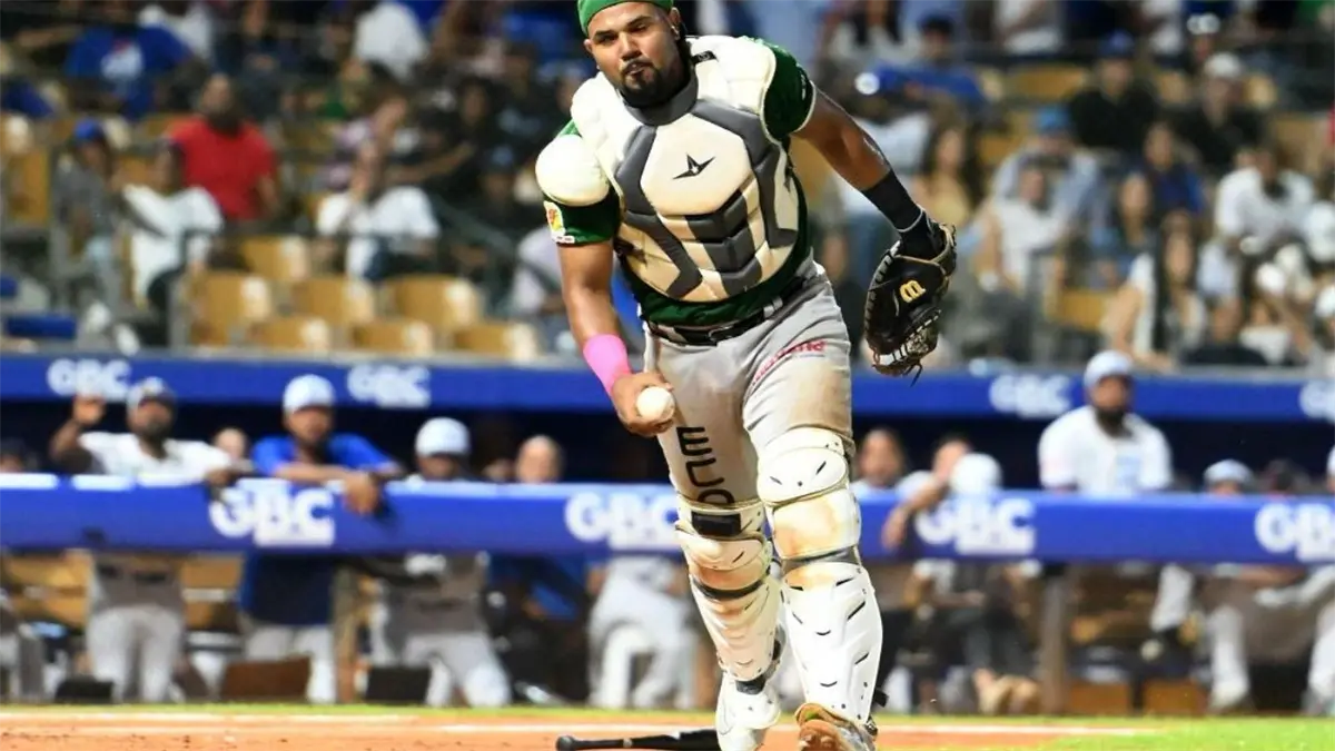 Estrellas importarán de nuevo al receptor Carlos Martínez