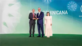 Claro Dominicana reconocida por su inversión extranjera y aportes al desarrollo del país