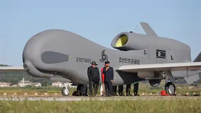 Kim Jong-un supervisa nuevos drones suicida y apuesta por la implementación de la IA