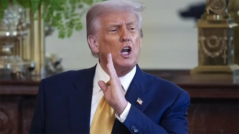 Trump arremete contra la congresista Ilhan Omar, quien criticó la figura de Charlie Kirk