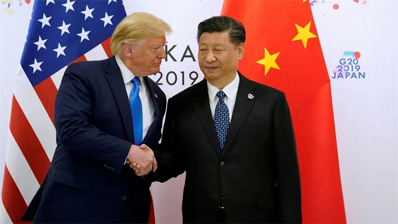 Xi Jinping y Donald Trump inician su llamada telefónica