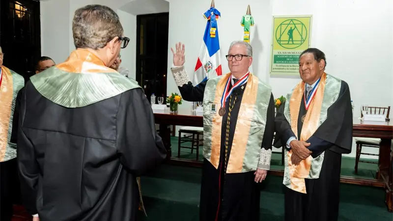 Decano de la Escuela de Derecho de la Universidad de Puerto Rico ingresa a la Academia de Ciencias