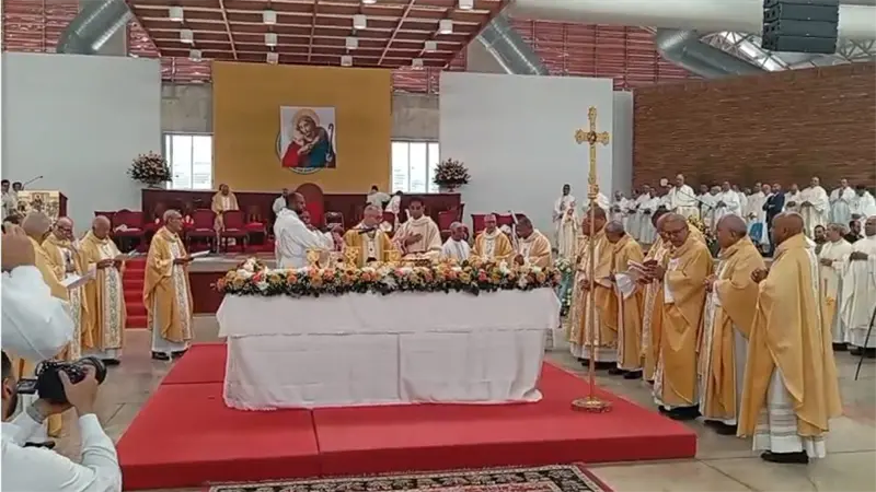 Monseñor Andrés Amauri Rosario es ordenado nuevo Obispo Auxiliar de Santiago