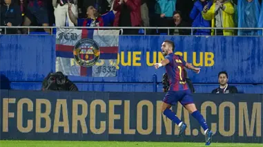 Barcelona vence 3-0 al Getafe y sigue el pulso con el Real Madrid en LaLiga