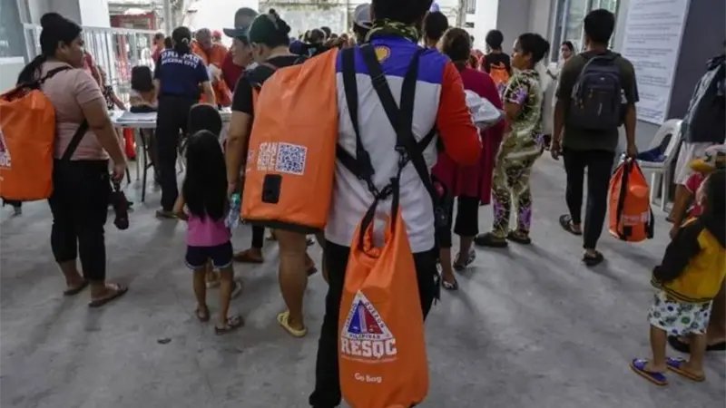La ciudad china de Shenzhen evacuará a 400.000 personas ante llegada del supertifón Ragasa