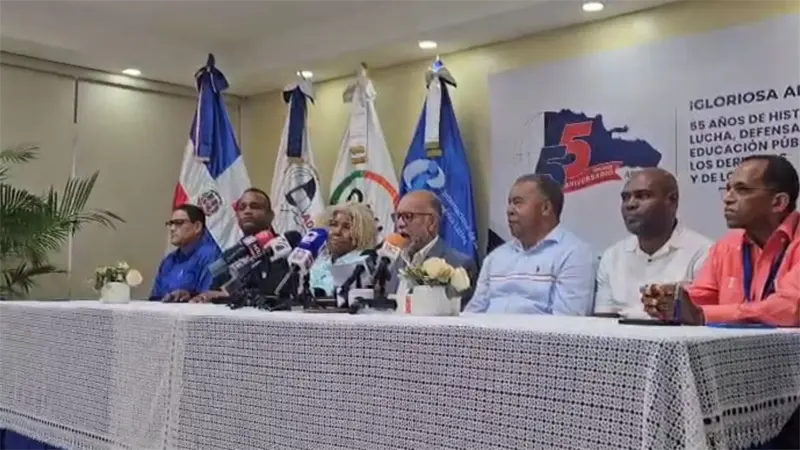 ADP denuncia que 400 mil estudiantes no han iniciado el año escolar y más de mil planteles requieren reparación