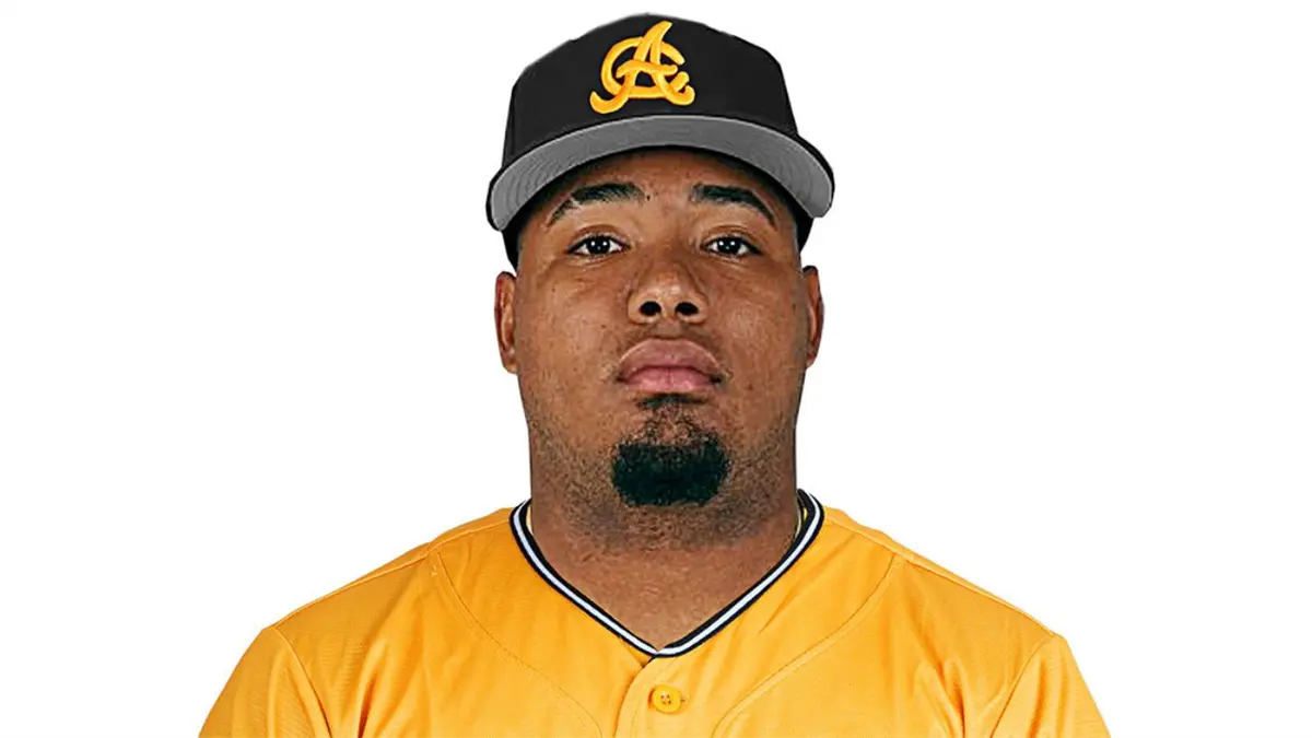 Bryan Magdaleno, lanzador zurdo recién adquirido por las Águilas Cibaeñas, durante su participación en las ligas menores con los Rangers de Texas.