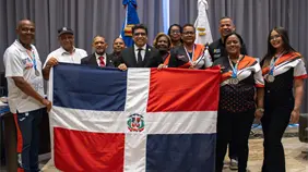 Grupo SIN apoya a delegación Mundial Dominó en SDE para competencia internacional