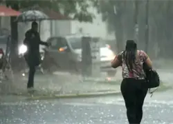 Onda tropical y vaguada provocarán aguaceros, tormentas y ráfagas de viento, informa INDOMET