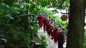 Siete monjes budistas muertos y seis heridos en un accidente de teleférico en Sri Lanka