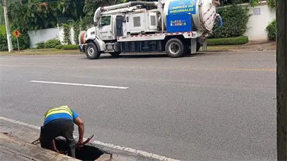 Alcald&iacute;a del Distrito Nacional refuerza trabajos preventivos para disminuir efectos de vaguada y onda tropical
