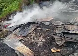 Incendio deja a varias familias sin hogar en sector Nueva York Chiquito de Santiago