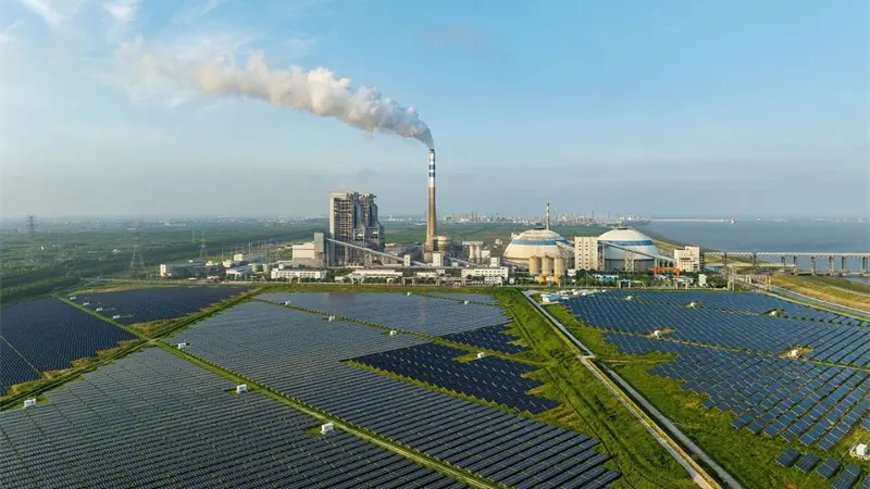 Bruselas dice que la nueva meta de recorte de CO2 de China es claramente decepcionante