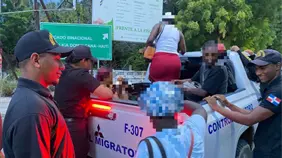 Migración y cuerpos de seguridad detienen 1,197 haitianos irregulares, deporta 1,105