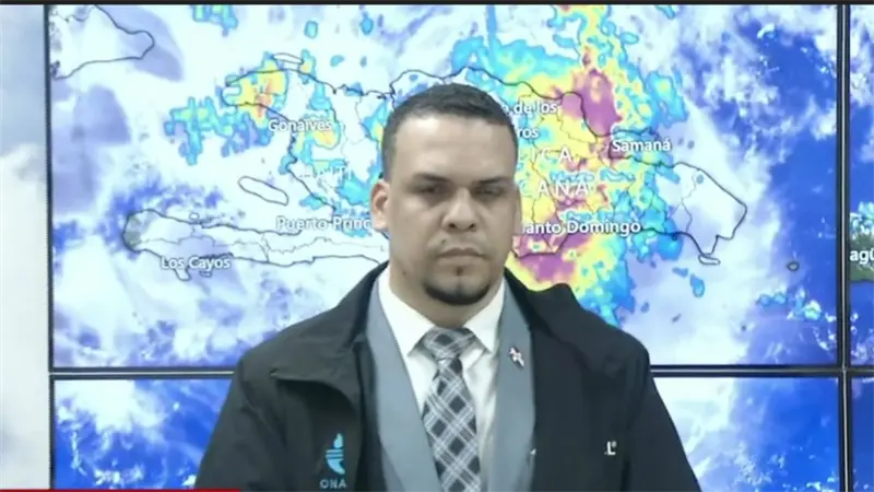 30 provincias en alerta por onda tropical; lluvias seguirán todo el fin de semana