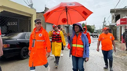 Lluvias dejan inundaciones, un muerto y cientos de desplazados en varias provincias del pa&iacute;s