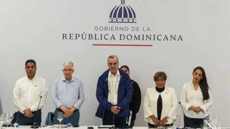 Presidente Abinader encabeza mesa de trabajo en Santo Domingo Norte