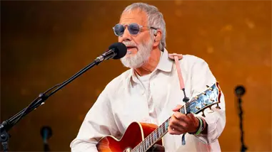 Cat Stevens se ve forzado a aplazar su tour en Norteamérica por problemas con los visados