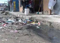 Comunidades refuerzan higiene tras intensas lluvias 