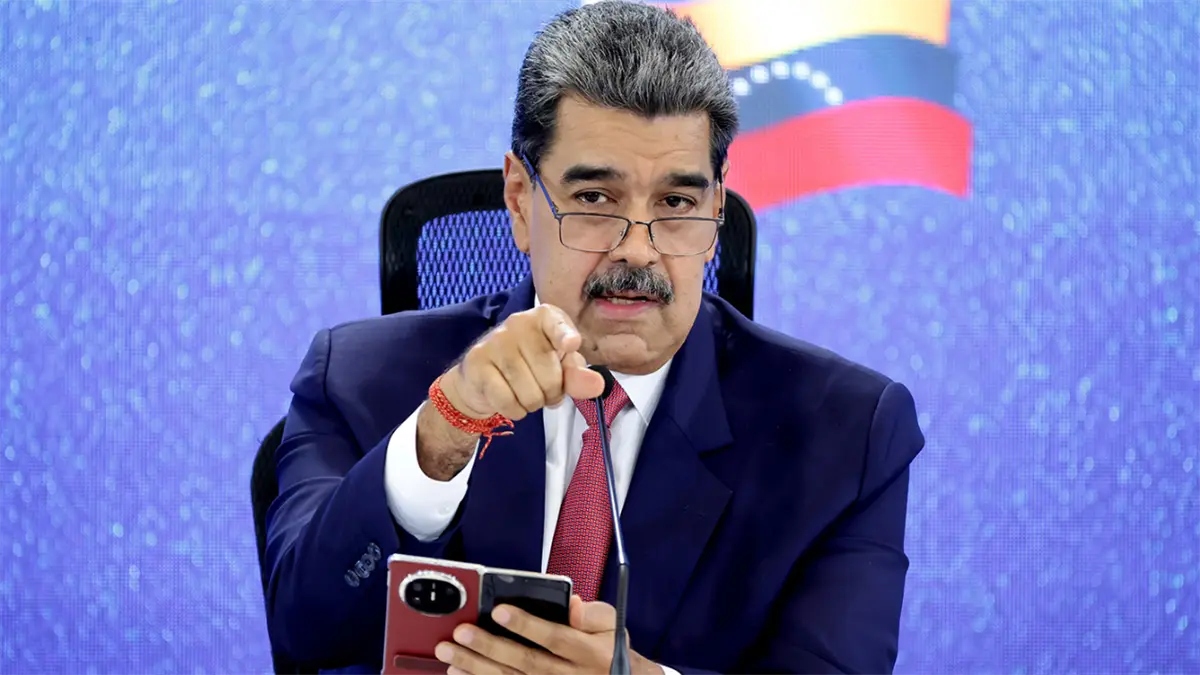 Maduro dice que arrancó un proceso de consulta sobre decreto de conmoción externa