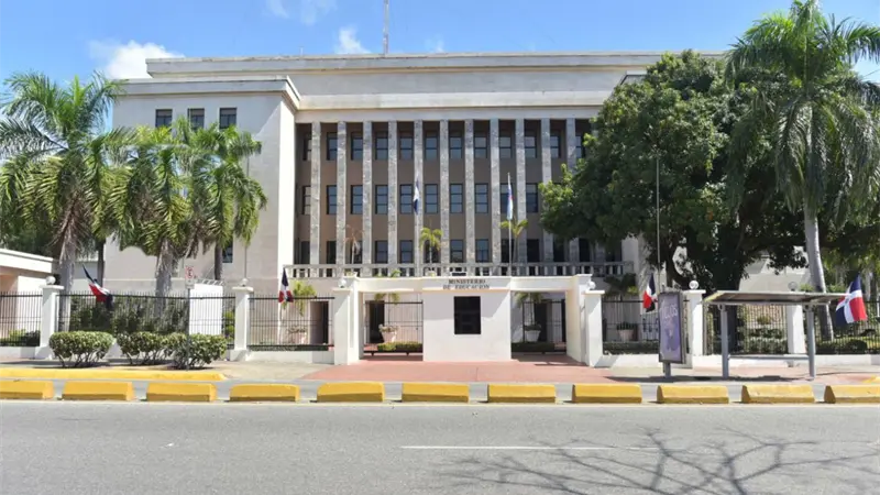 MINERD aplica sanciones por uso inapropiado de instalaciones escolares en video vulgar
