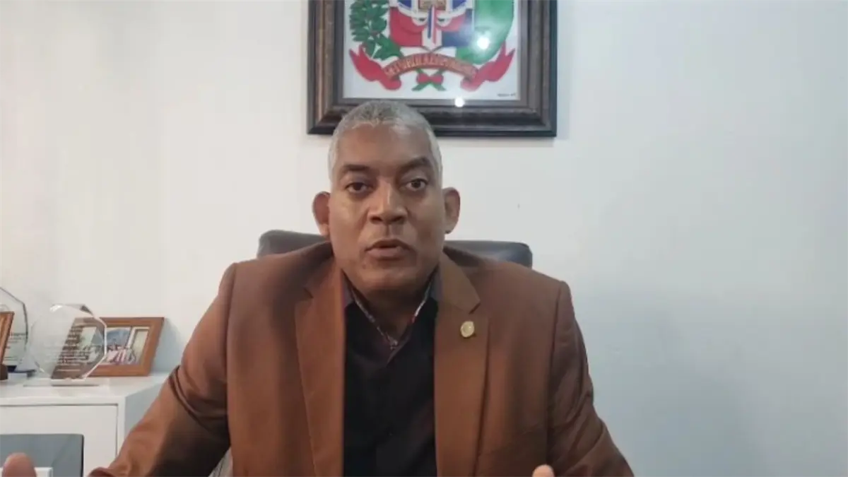El pastor Feliciano Lacen.
