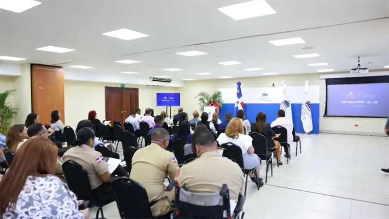 DIGEIG realiza encuentros simultáneos para conocer el Decreto 166-25 sobre cumplimiento de la transparencia