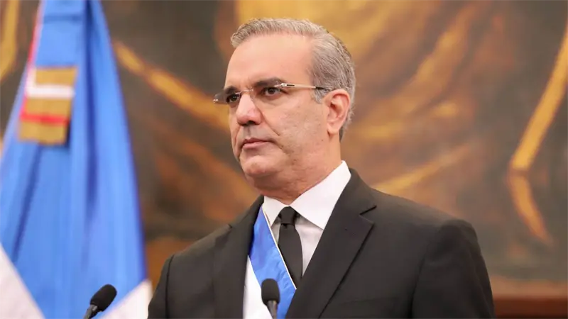 Luis Abinader: "El verdadero éxito de un país no se mide solamente en los kilómetros de infraestructuras"