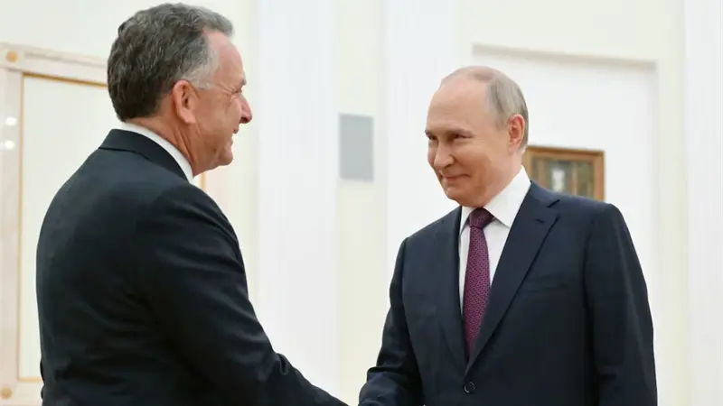 Kremlin responsabiliza a Ucrania por estancamiento en negociaciones de paz