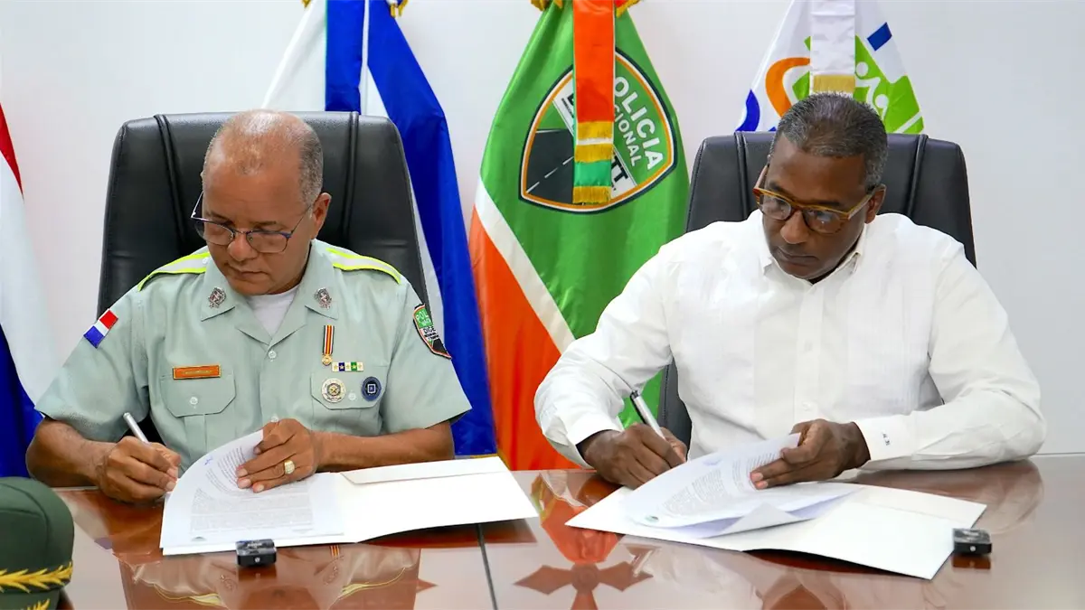 IDOPPRIL y DIGESETT firman acuerdo para prevenir accidentes viales