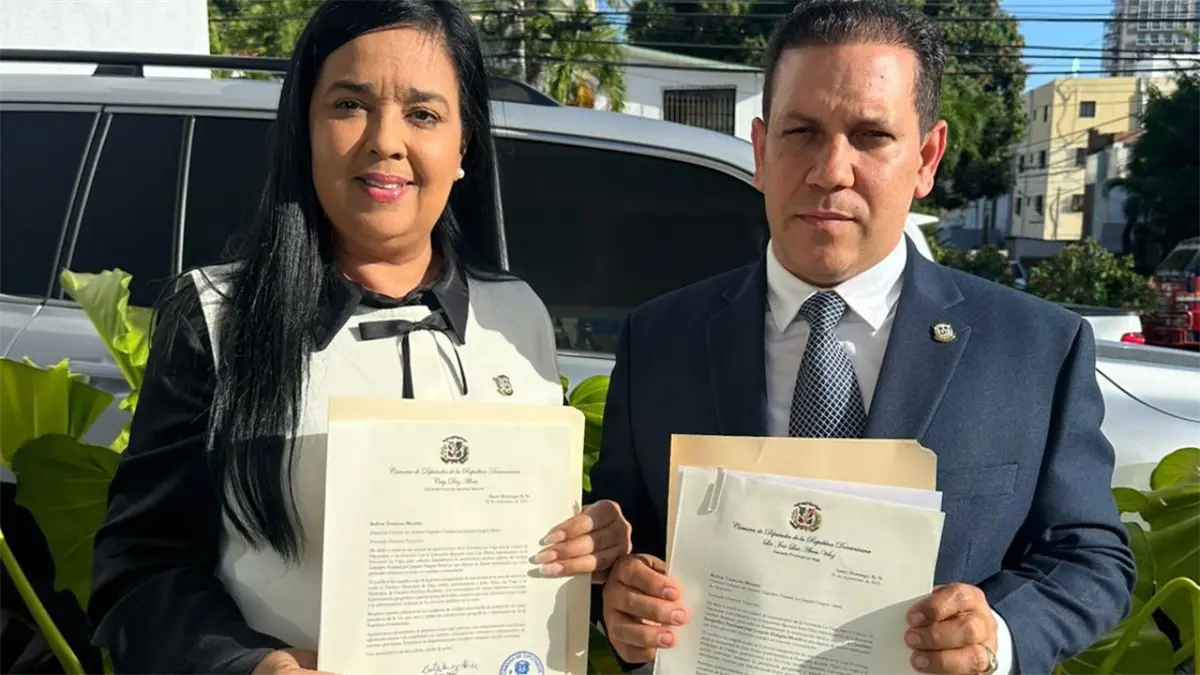 Diputados se unen para buscar solución en conflicto territorial entre La Vega y Sánchez Ramírez