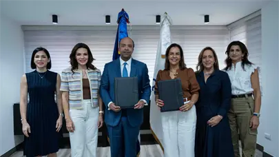 Fundaci&oacute;n Refidomsa firma acuerdo con la Fundaci&oacute;n Amigos Contra el C&aacute;ncer Infantil para apoyar programas de salud infantil