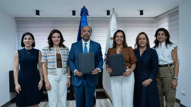 Fundación Refidomsa firma acuerdo con la Fundación Amigos Contra el Cáncer Infantil para apoyar programas de salud infantil