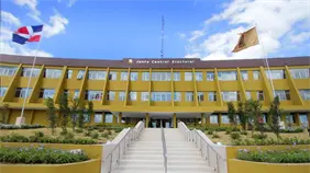 JCE recibe 177 aspirantes para Junta Electoral del DN; 110 son mujeres
