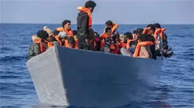 Diecisiete países europeos defienden sanciones para los traficantes de migrantes