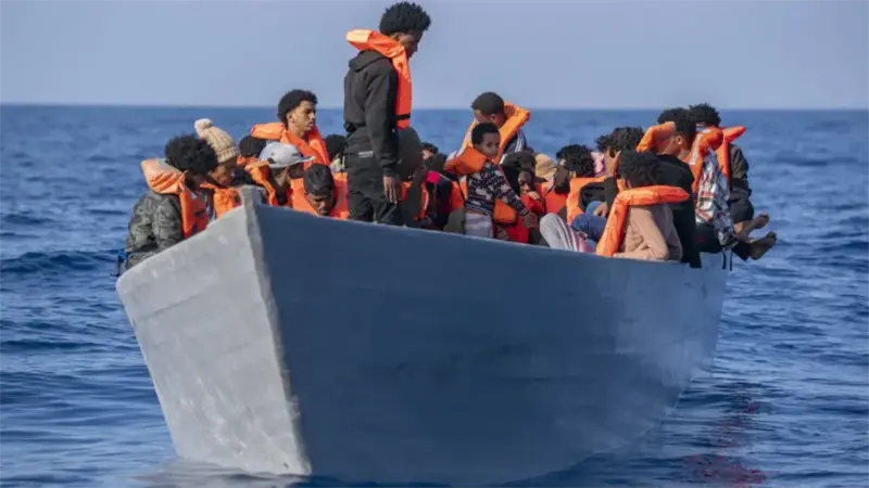Diecisiete países europeos defienden sanciones para los traficantes de migrantes