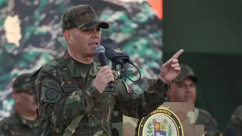 Venezuela denuncia «acoso militar» de aviones de EE.UU. cerca de sus costas en el Caribe