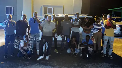 Ejército detiene conductor de jeepeta con 18 haitianos indocumentados en Villa Vásquez