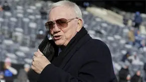 Jerry Jones, dueño de Cowboys, es fan de Taylor Swift y la invita al partido