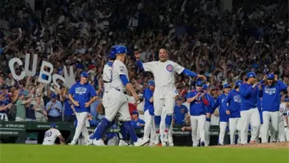 Cubs eliminan a Padres y avanzan a la Serie Divisional tras 8 años