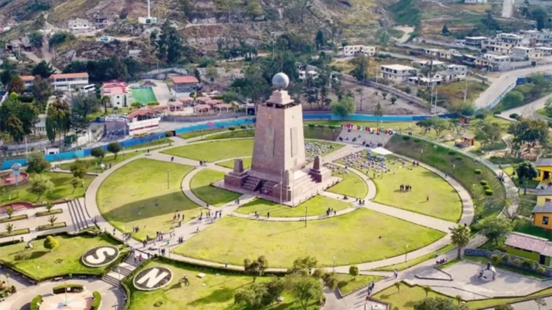 Quito es premiada como mejor destino cultural de Suramérica en los Óscar del turismo