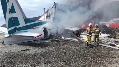 Mueren dos pilotos tras aterrizaje de emergencia de un avión An-2 en Siberia