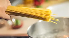 Todo por la pasta: Italia ofrece colaboración a Estados Unidos para evitar un arancel adicional en el sector