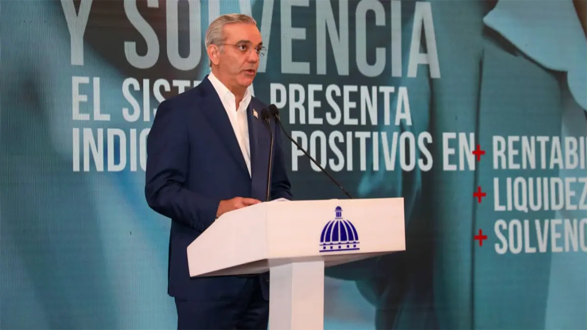 Presidente Abinader destaca estabilidad del sistema financiero nacional con activos superiores a los RD$4 billones y crecimiento ininterrumpido de 85.6%
